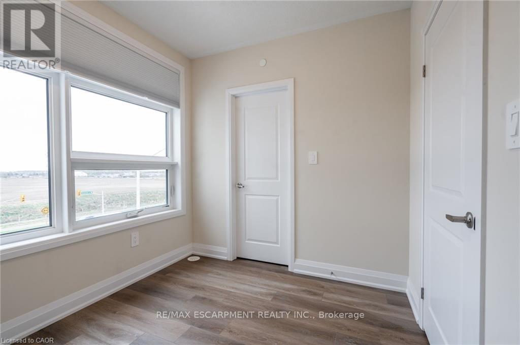 119 - 1585 Rose Way, Milton, Ontario  L9E 1N4 - Photo 13 - W13443008