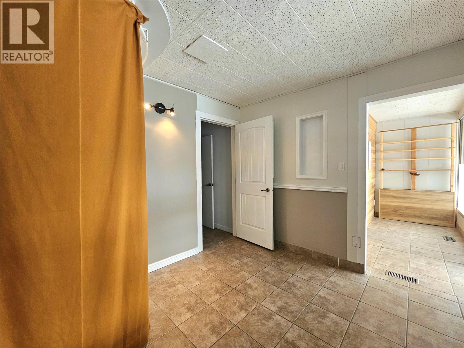 545 Lawrence Avenue Unit# B, Kelowna, British Columbia  V1Y 6L8 - Photo 7 - 10390837