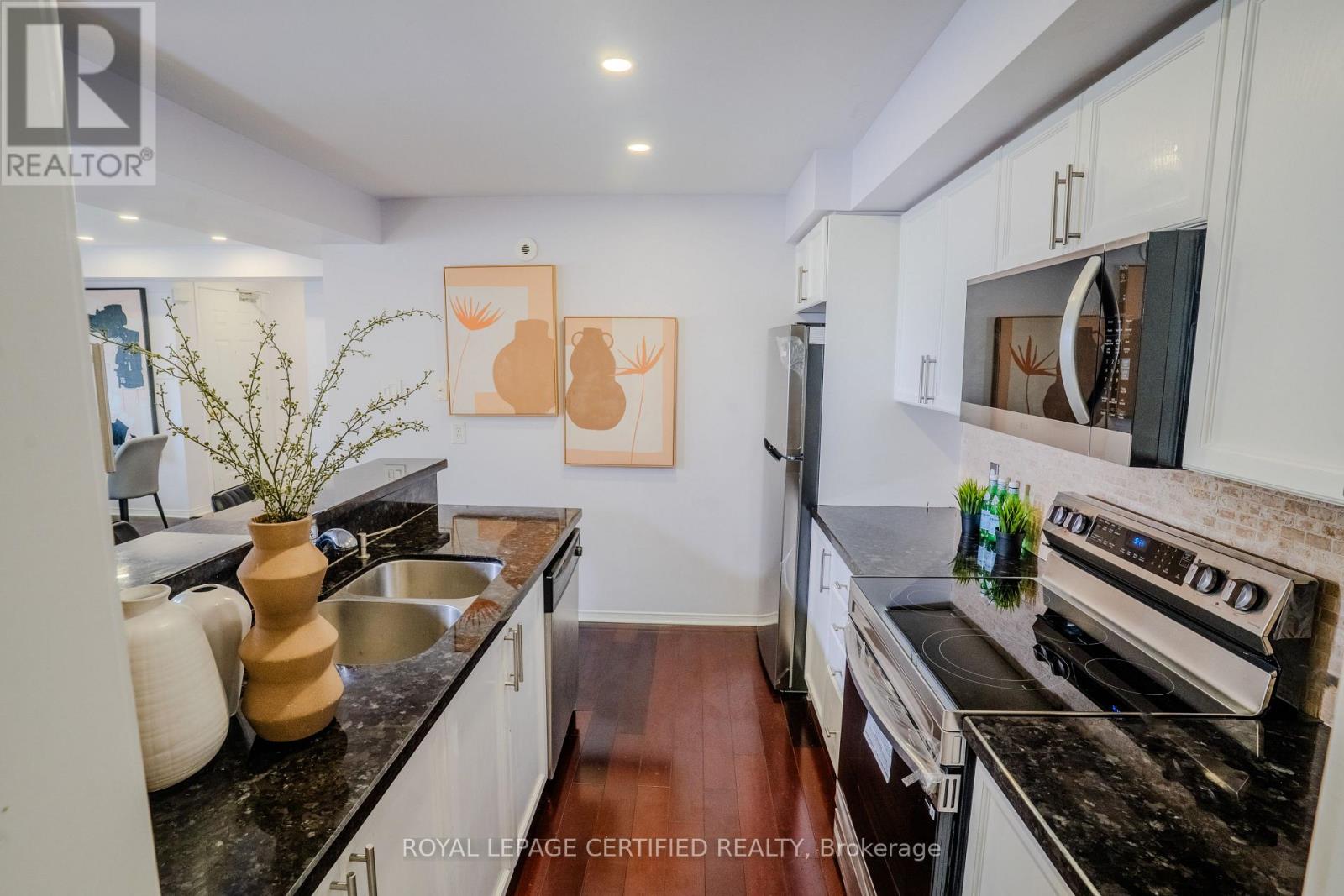 353 - 4975 Southampton Drive, Mississauga, Ontario  L5M 8C8 - Photo 11 - W13442004