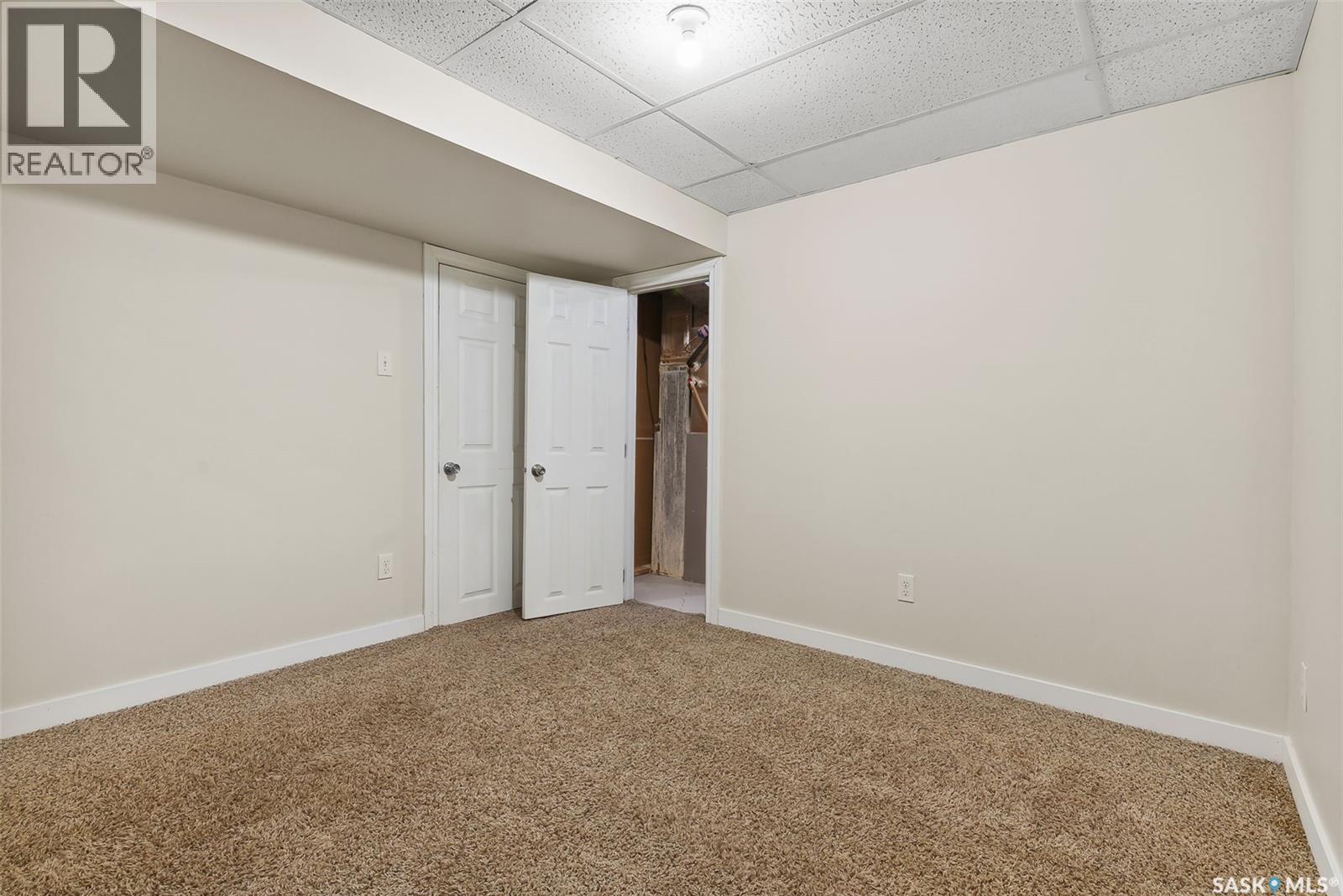 9 Carmichael Bay, Regina, Saskatchewan  S4R 0C7 - Photo 23 - SK039280