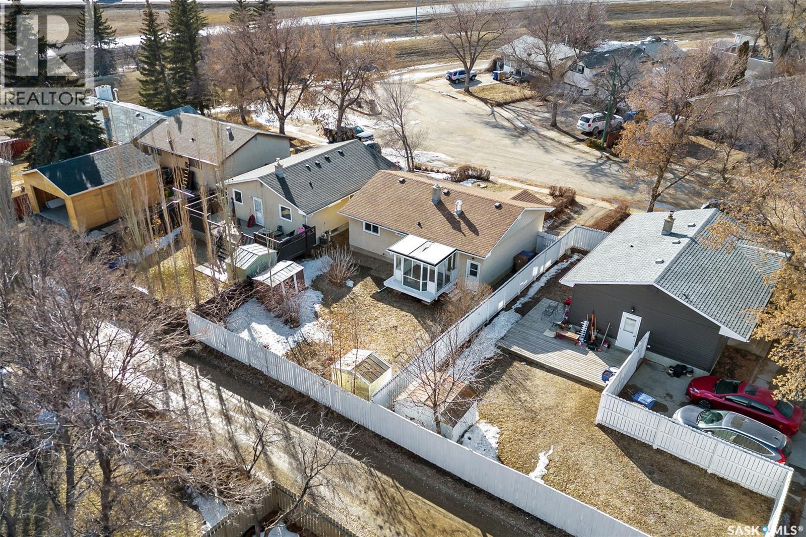 9 Carmichael Bay, Regina, Saskatchewan  S4R 0C7 - Photo 30 - SK039280