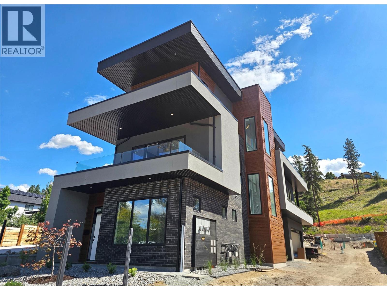 757 Barnaby Road Unit# 1