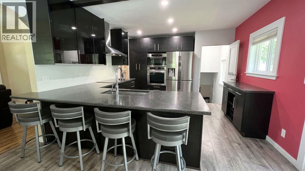 206 11 Avenue Ne, Calgary, Alberta  T2E 0Y8 - Photo 2 - A2320960