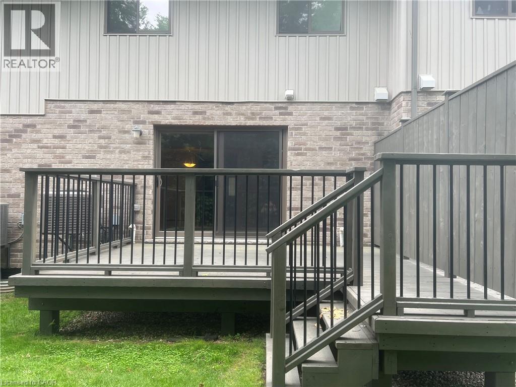 635 Saginaw Parkway Unit# 68, Cambridge, Ontario  N1T 0C1 - Photo 2 - 40839146