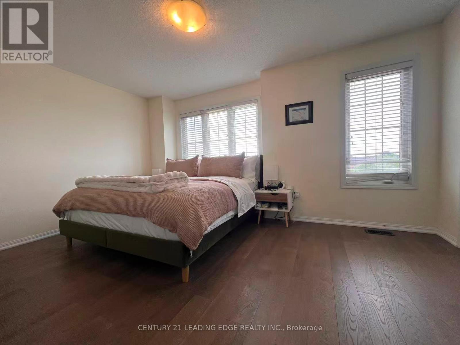 49 Celadine Drive, Markham, Ontario  L3R 2M3 - Photo 8 - N13437806
