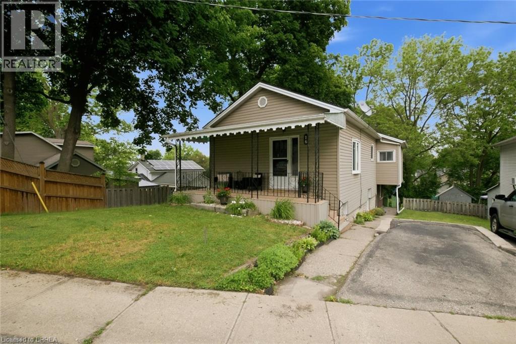 16 King Edward Street, Paris, Ontario  N3L 2G6 - Photo 1 - 40837618