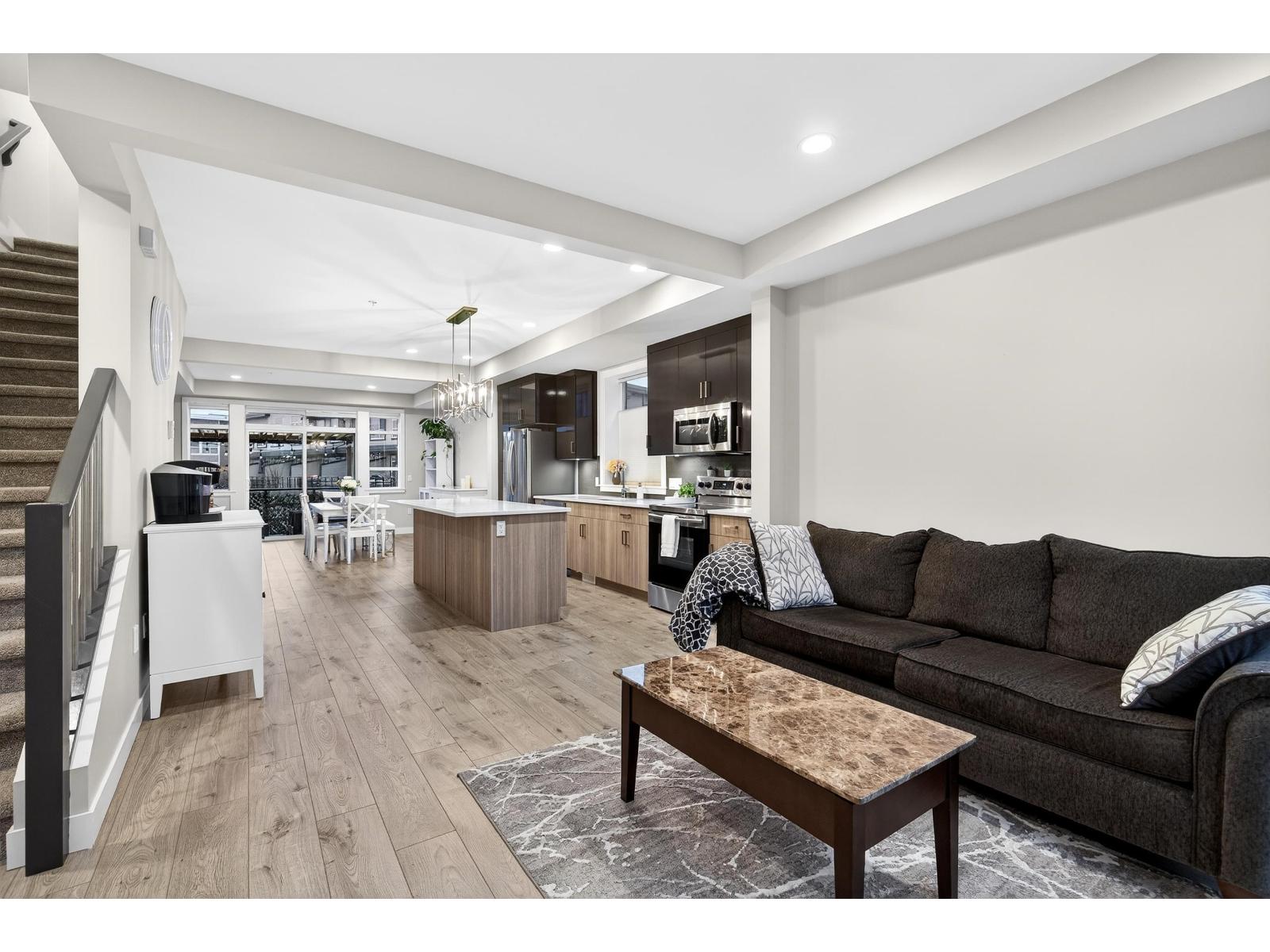 51 8413 Midtown Way, Chilliwack Proper South, Chilliwack, British Columbia  V2P 0G7 - Photo 5 - R3102171