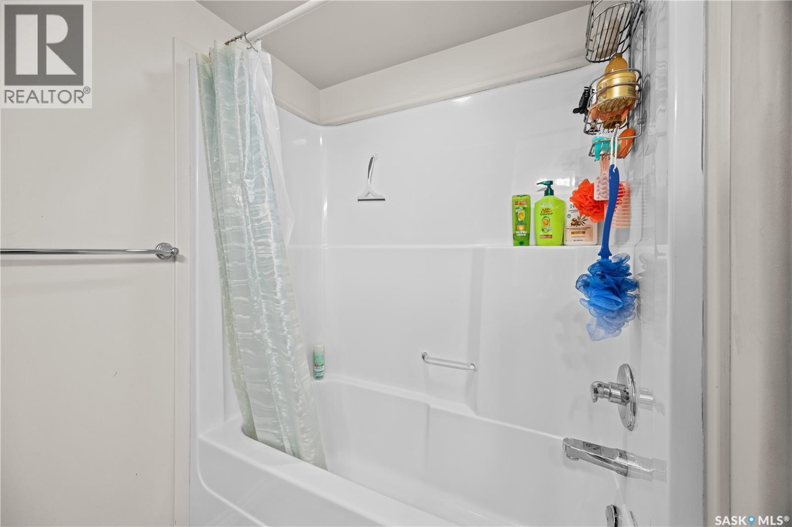 610 Stonebridge Common, Saskatoon, Saskatchewan  S7K 0M9 - Photo 31 - SK039327