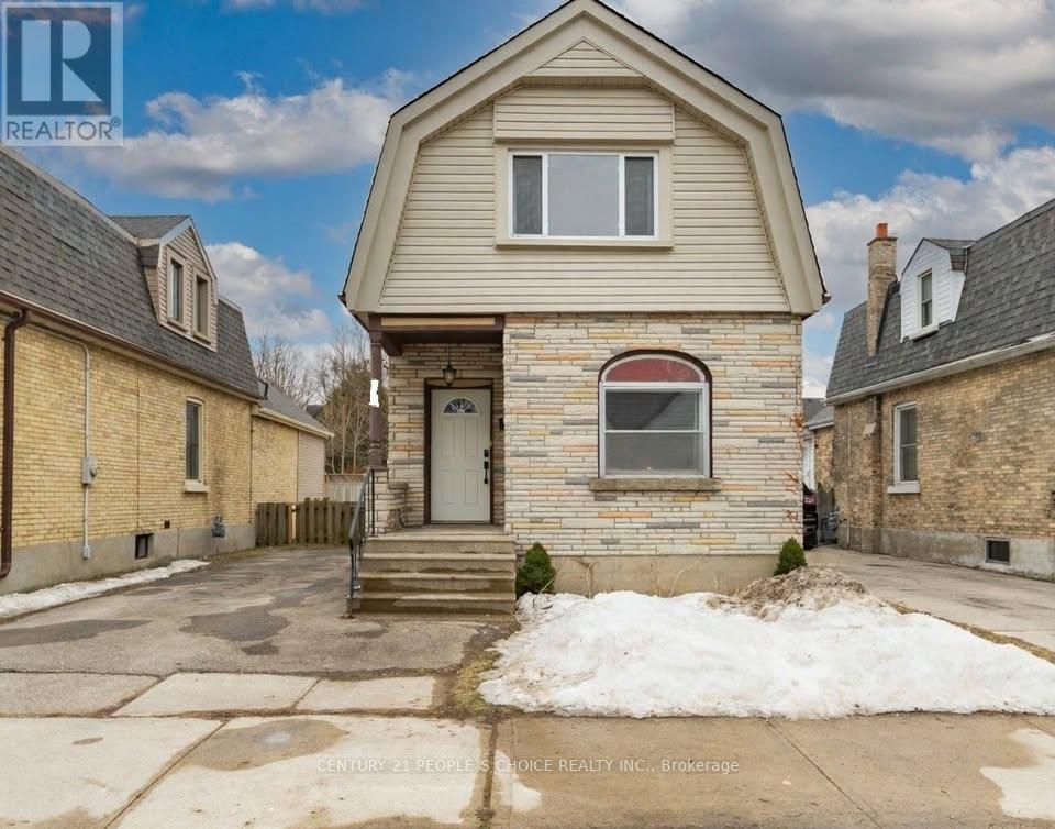 28 MOUNT PLEASANT AVENUE, London North, Ontario