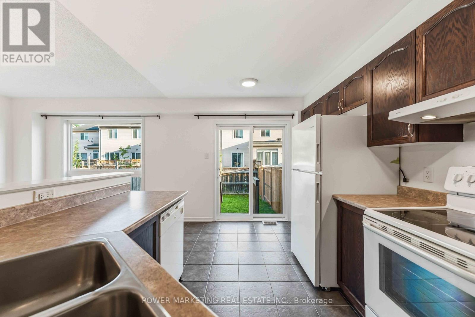 326 Applecross Crescent, Ottawa, Ontario  K2K 0C4 - Photo 11 - X13442430