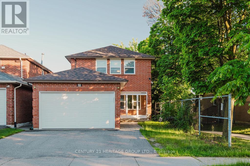 49 Gray Crescent, Richmond Hill, Ontario  L4C 5V4 - Photo 2 - N13443084