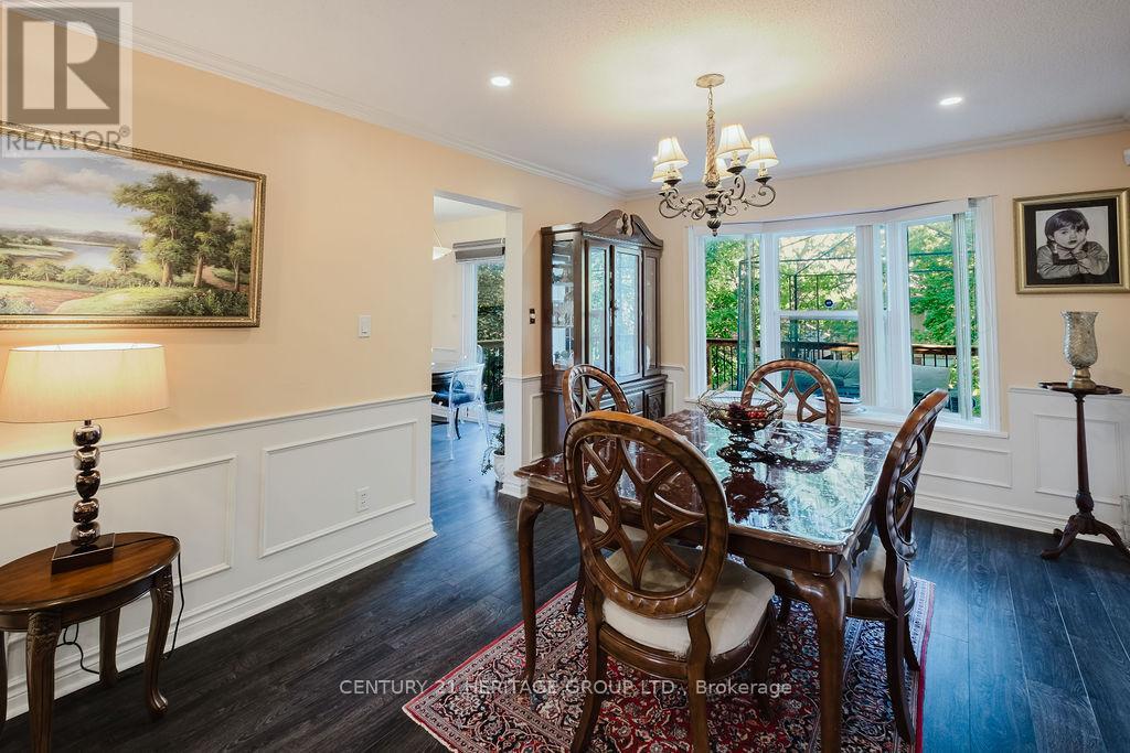 49 Gray Crescent, Richmond Hill, Ontario  L4C 5V4 - Photo 6 - N13443084