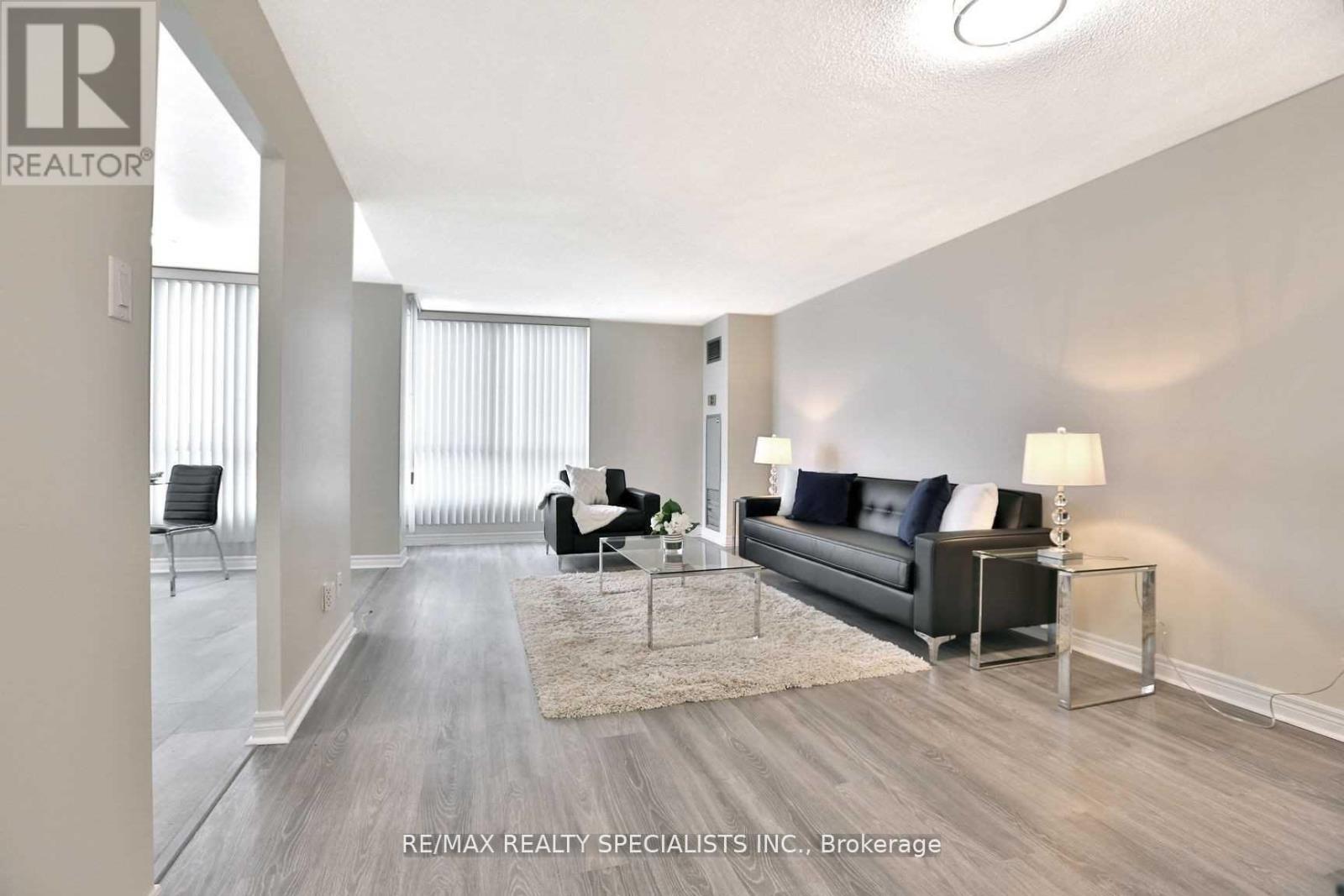 507 - 2470 Eglinton Avenue, Toronto, Ontario M6M 5E7 - Photo 3 - W13443092