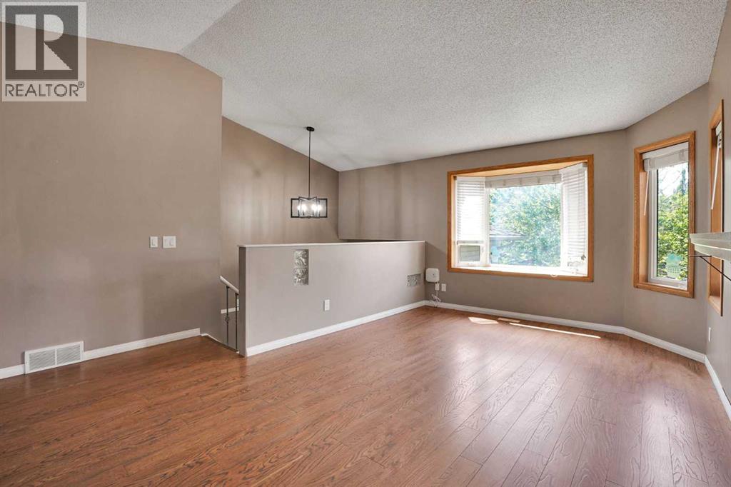 139 Harvest Glen Rise Ne, Calgary, Alberta T3K 4B9 - Photo 11 - A2319674