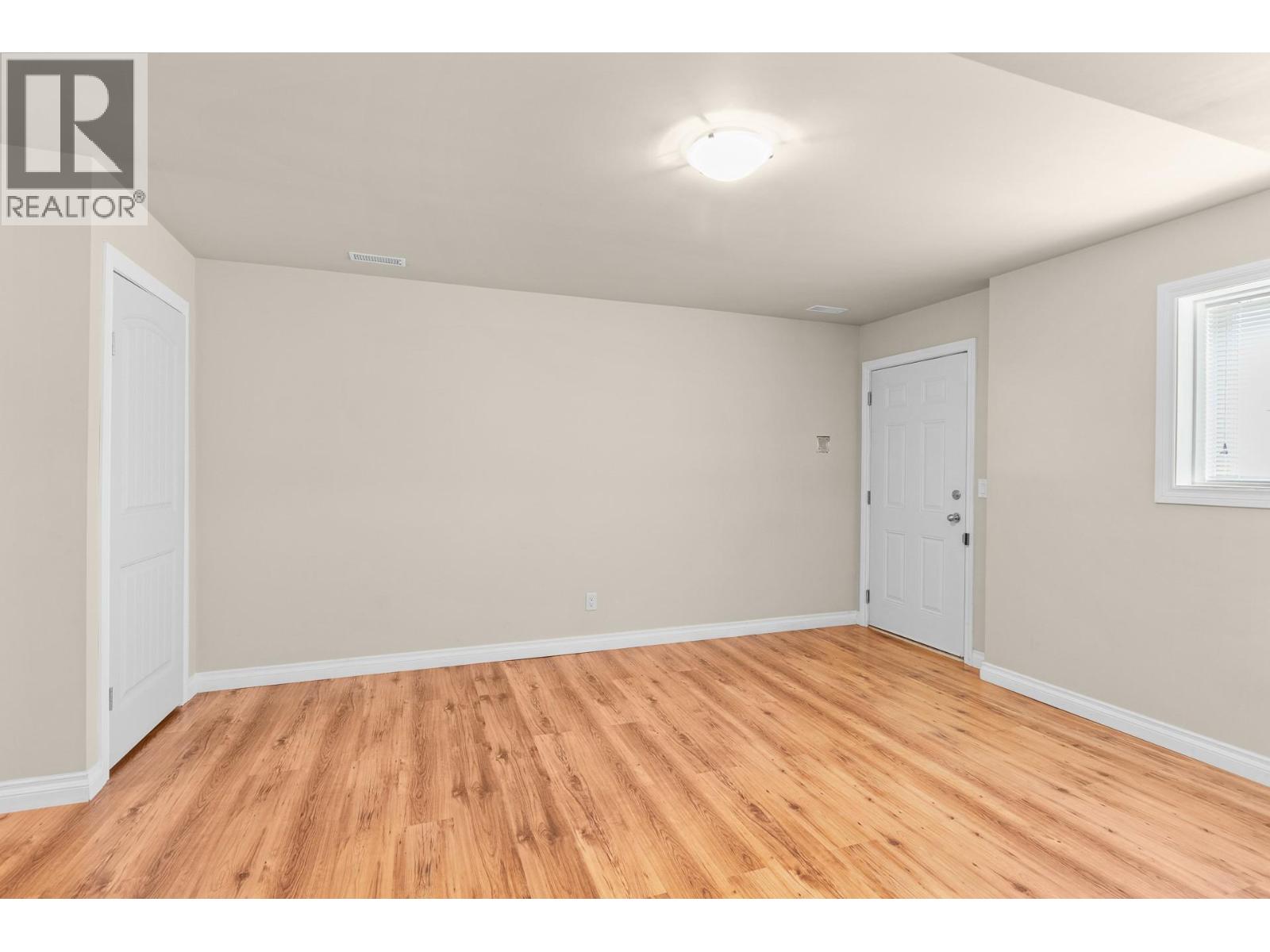 2042 Moonbeam Close, West Kelowna, British Columbia  V1Z 3X9 - Photo 64 - 10390011