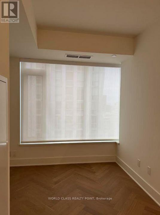 3706 - 11 Yorkville Avenue, Toronto, Ontario  M4W 0B7 - Photo 11 - C13443136