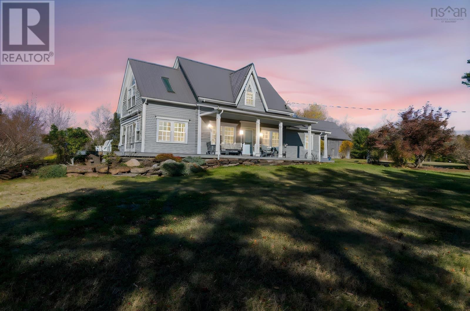 1563 New Ross Road, Vaughan, Nova Scotia  B0N 2T0 - Photo 3 - 202527575