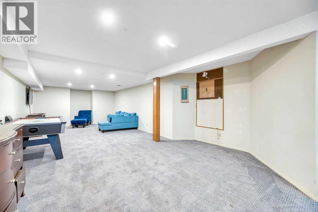 52 Woodpath Terrace SW, Calgary, Alberta  T2W 5Z7 - Photo 42 - A2319891