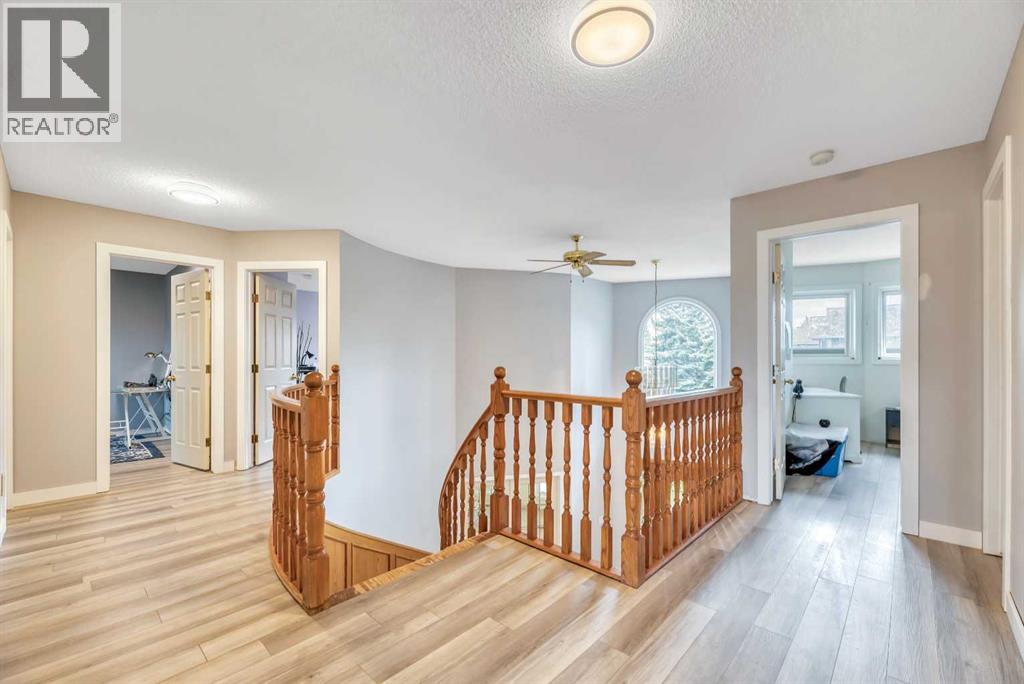 52 Woodpath Terrace SW, Calgary, Alberta  T2W 5Z7 - Photo 31 - A2319891