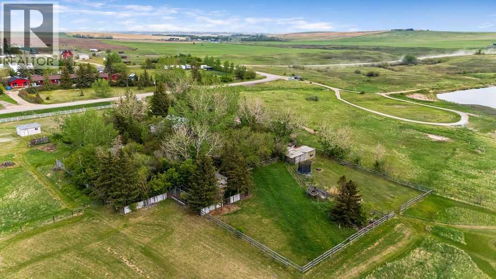 27 Dewitts Pond, Rural Rocky View County, Alberta  T4B 4S8 - Photo 3 - A2315342