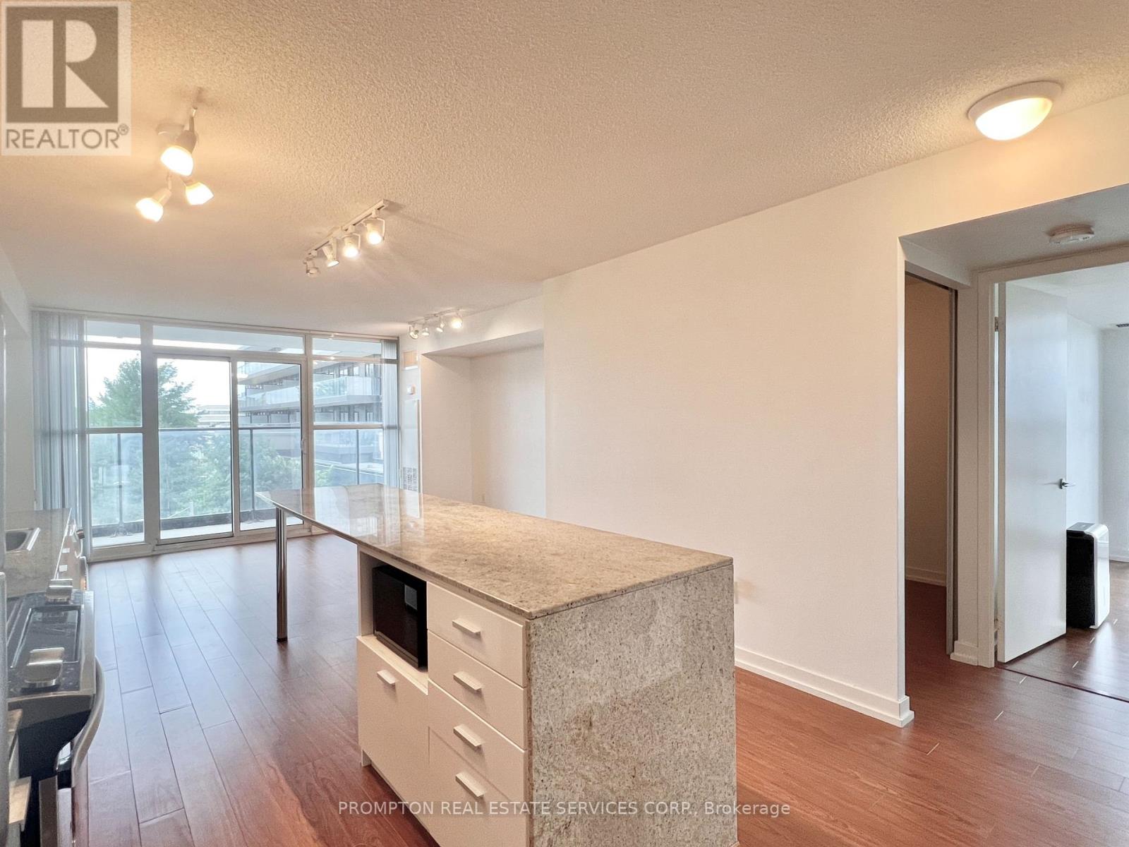 309 - 29 Singer Court, Toronto, Ontario  M2K 0B3 - Photo 3 - C13443168