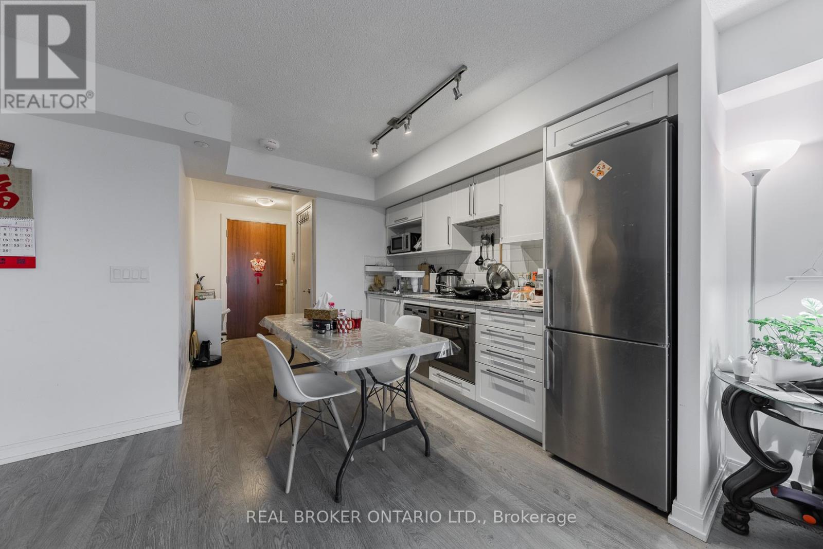 1618 - 275 Village Green Square, Toronto, Ontario  M1S 0L8 - Photo 10 - E13443146