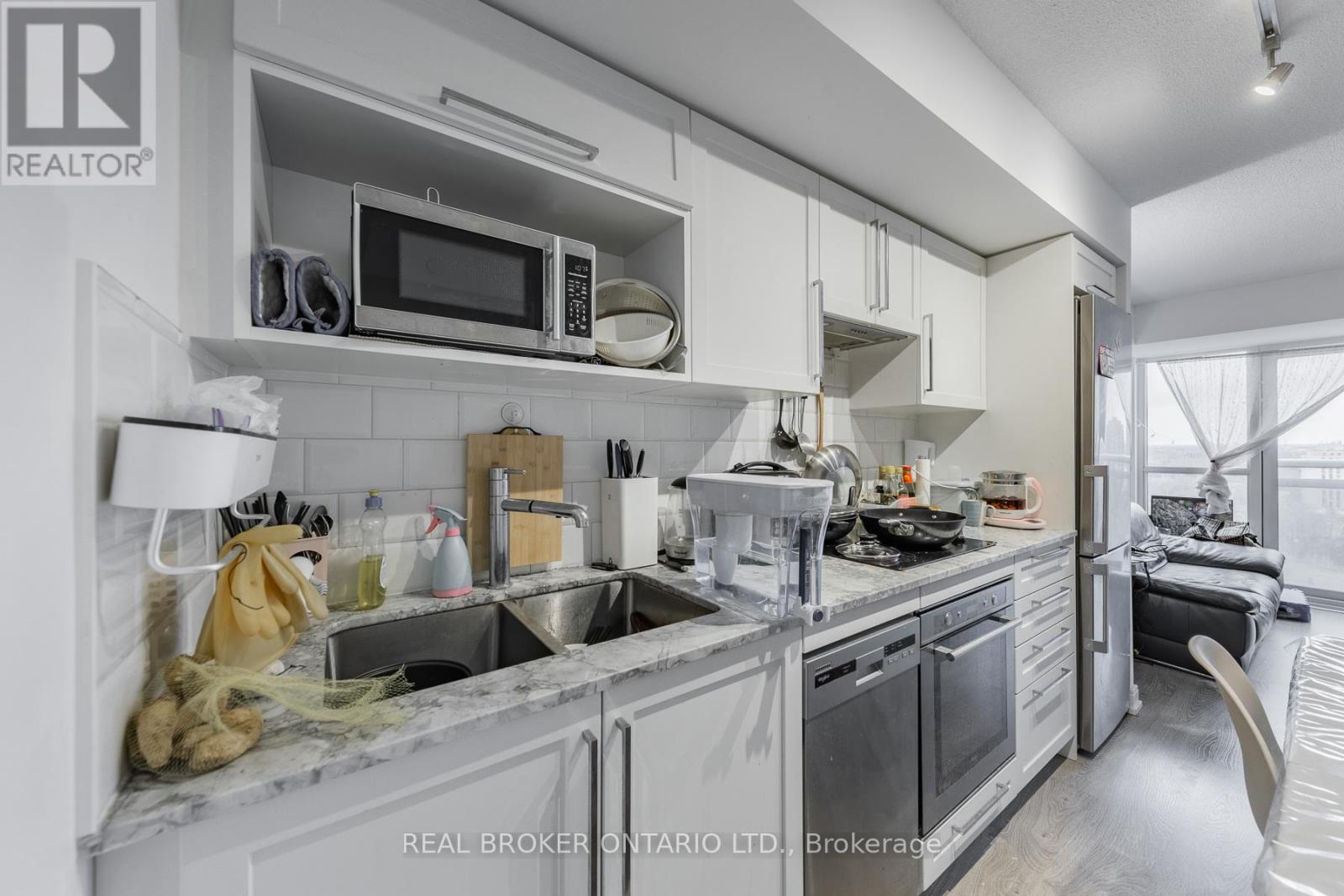 1618 - 275 Village Green Square, Toronto, Ontario  M1S 0L8 - Photo 14 - E13443146