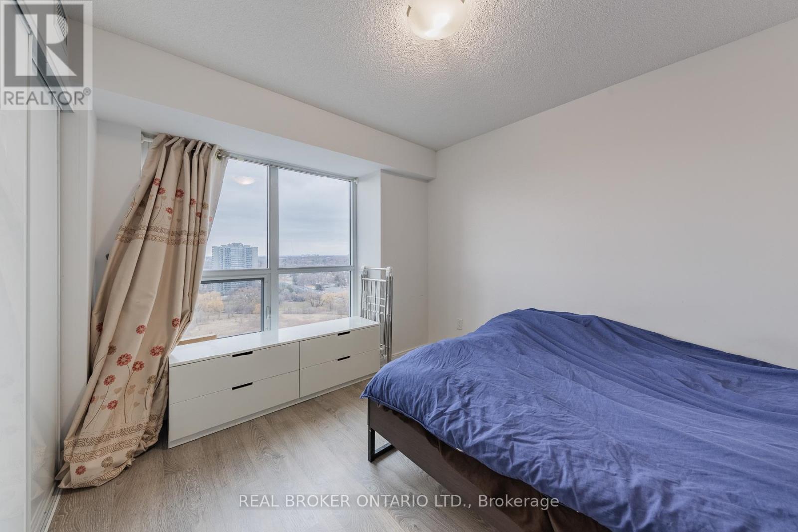 1618 - 275 Village Green Square, Toronto, Ontario  M1S 0L8 - Photo 17 - E13443146