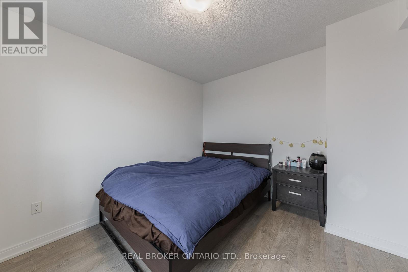 1618 - 275 Village Green Square, Toronto, Ontario  M1S 0L8 - Photo 18 - E13443146