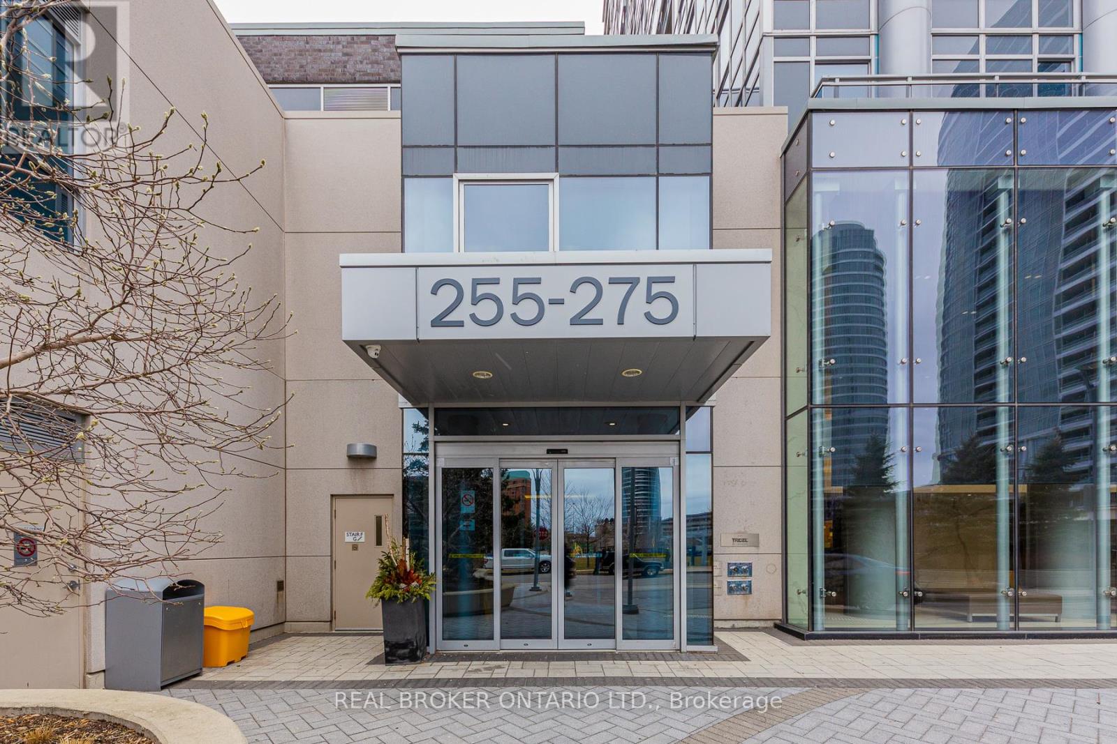 1618 - 275 Village Green Square, Toronto, Ontario  M1S 0L8 - Photo 2 - E13443146