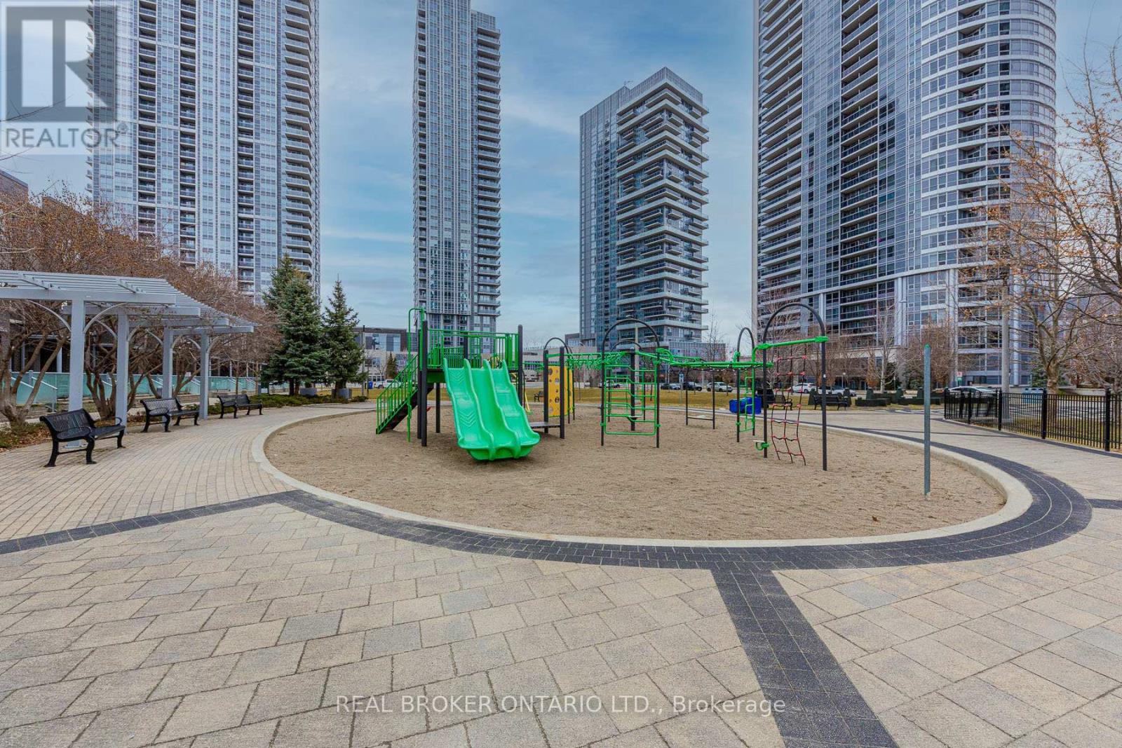 1618 - 275 Village Green Square, Toronto, Ontario  M1S 0L8 - Photo 29 - E13443146