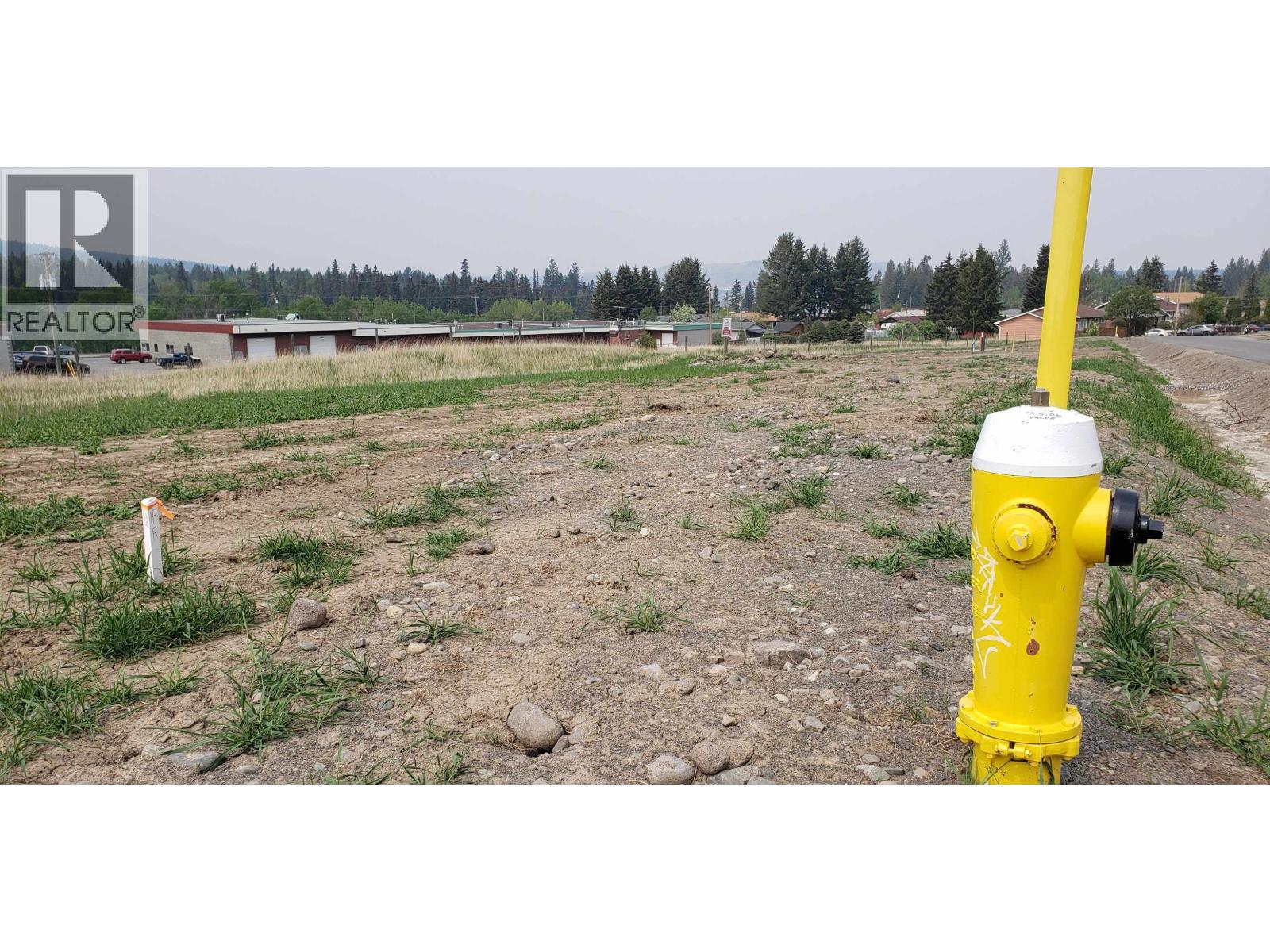 279 Blackstock Road, 100 Mile House, British Columbia  V0K 2E1 - Photo 2 - R3020999