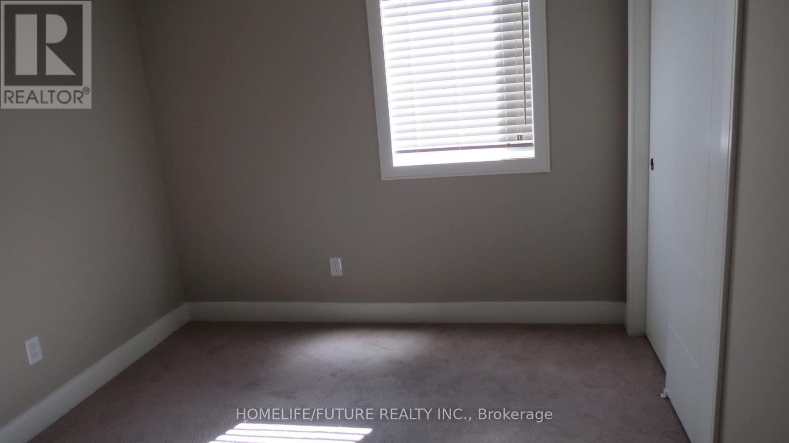 18 - 32 Arkell Road, Guelph, Ontario  N1L 0L4 - Photo 3 - X13443162