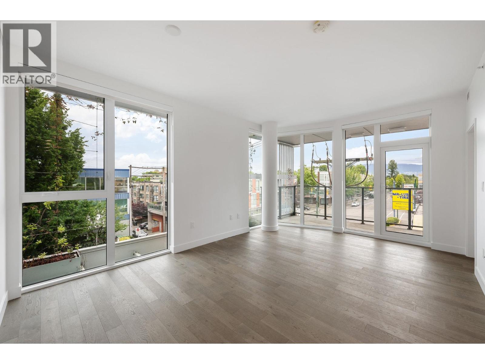 301 2888 Arbutus Street, Vancouver, British Columbia  V6J 0J1 - Photo 2 - R3135721