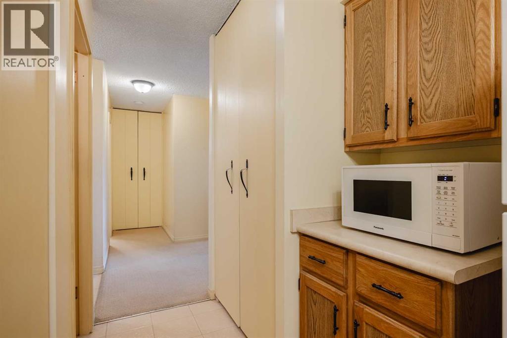 1003, 80 Point Mckay Crescent NW, Calgary, Alberta  T3B 4W4 - Photo 17 - A2317792