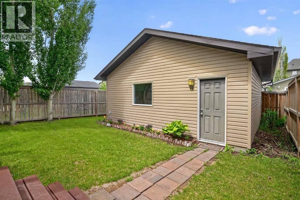 101 Elgin Meadows Manor Se, Calgary, Alberta  T2Z 0M5 - Photo 37 - A2318895