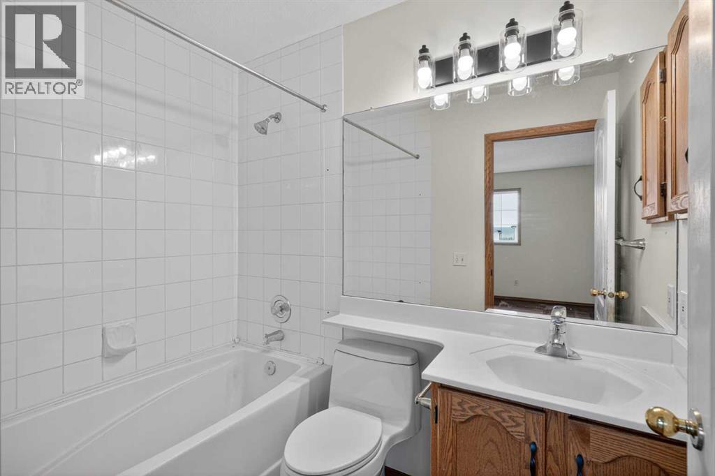 161 Tuscarora Close NW, Calgary, Alberta  T3L 2E3 - Photo 22 - A2319169