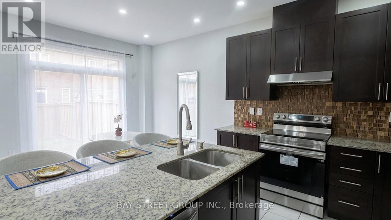 12 Monceau Road, Brampton, Ontario L7A 4E6 - Photo 20 - W13443180