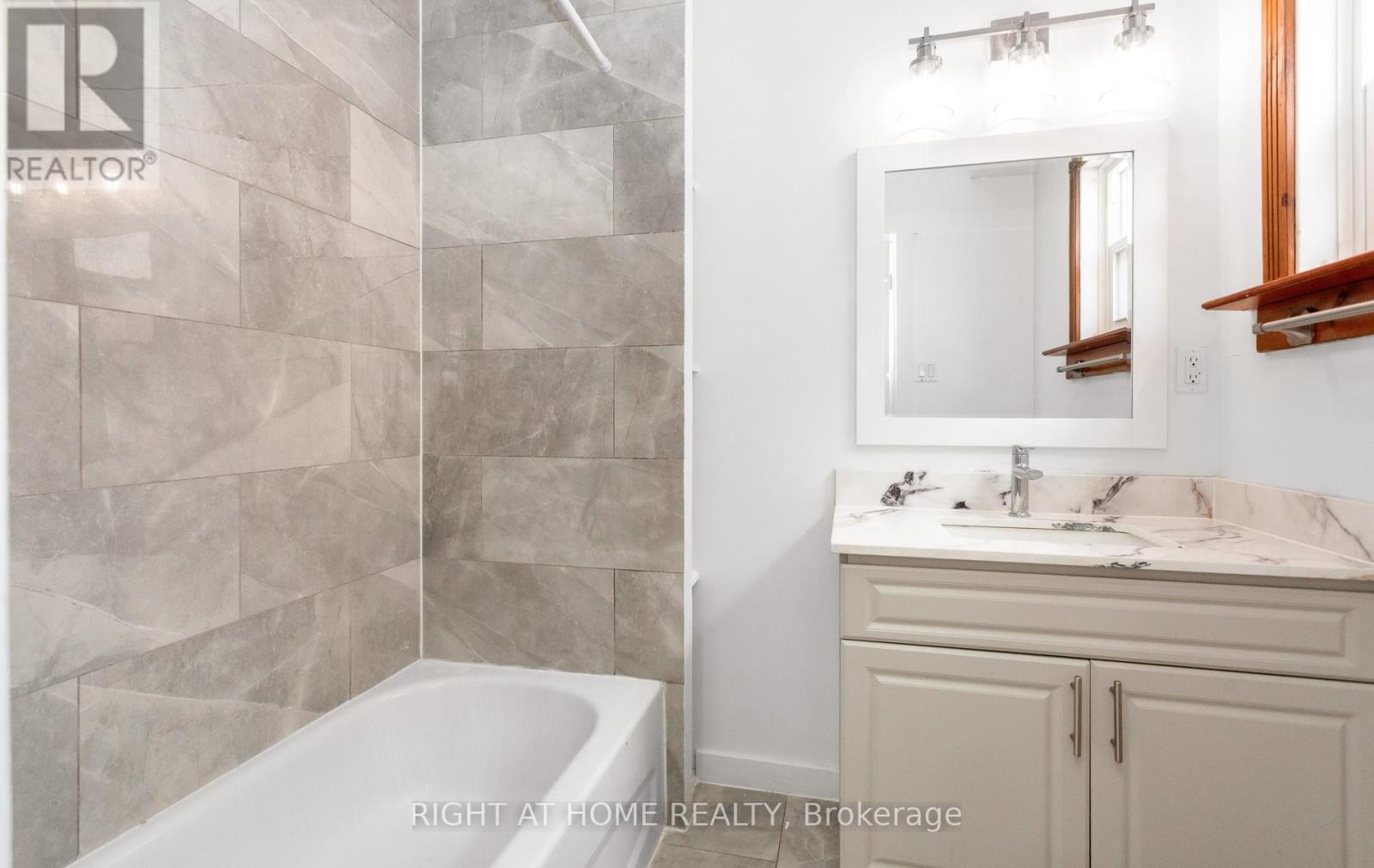 193 Madison Avenue S, Kitchener, Ontario N2G 3M7 - Photo 17 - X13443184