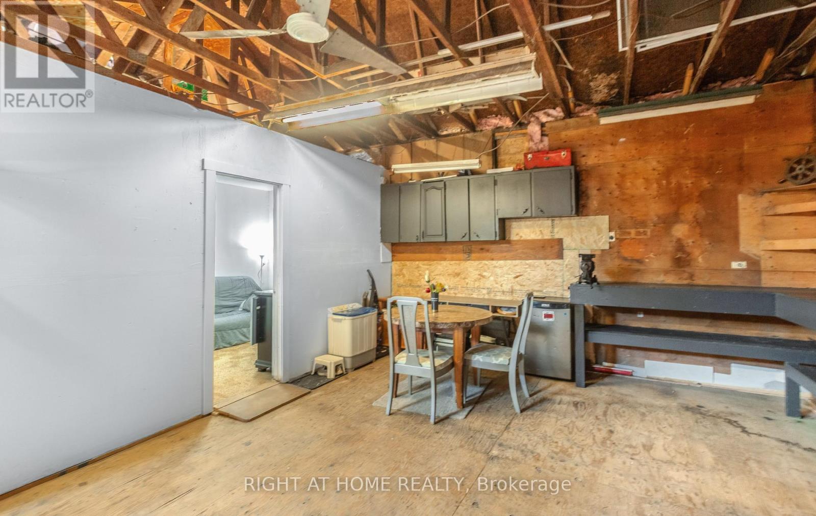 193 Madison Avenue S, Kitchener, Ontario N2G 3M7 - Photo 33 - X13443184