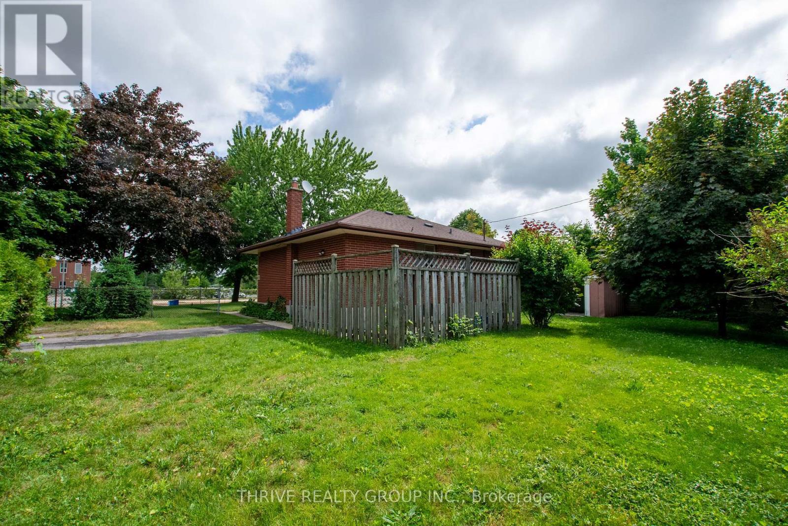 65 Tewksbury Crescent, London East, Ontario  N5V 2M9 - Photo 23 - X13443198