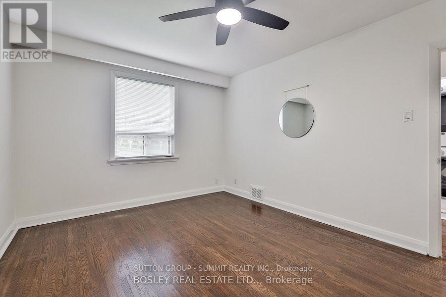 Main - 136 Regina Avenue, Toronto, Ontario  M6A 1R7 - Photo 17 - C13443208