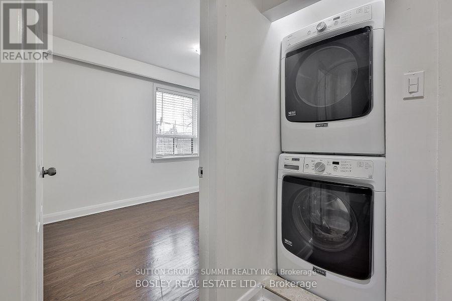 Main - 136 Regina Avenue, Toronto, Ontario  M6A 1R7 - Photo 20 - C13443208