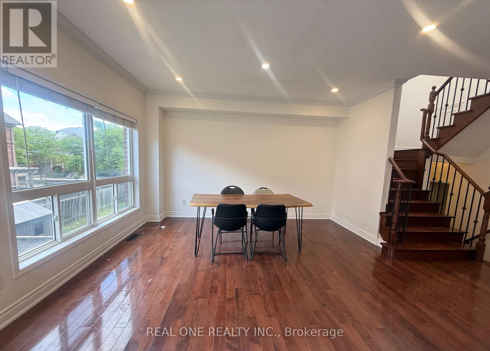93 Brunswick Avenue, Markham, Ontario  L6C 2E6 - Photo 7 - N13443200