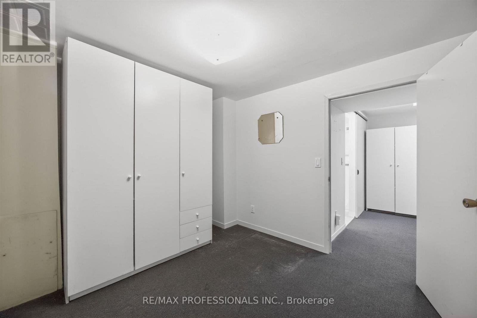 4 Bigham Crescent, Toronto, Ontario  M9C 5C6 - Photo 24 - W13443216