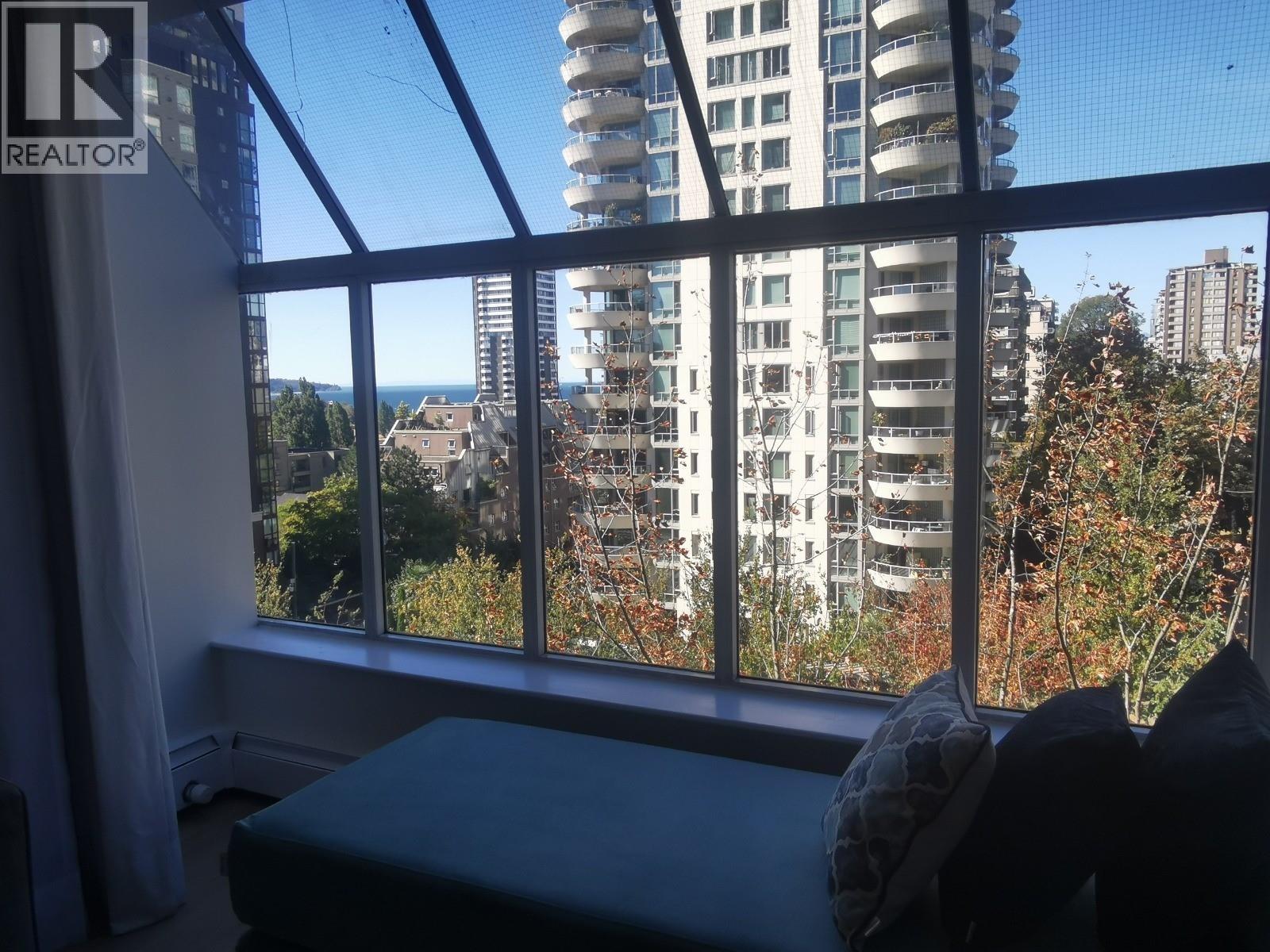 806 1330 Burrard Street, Vancouver, British Columbia  V6Z 2B8 - Photo 3 - R3135726