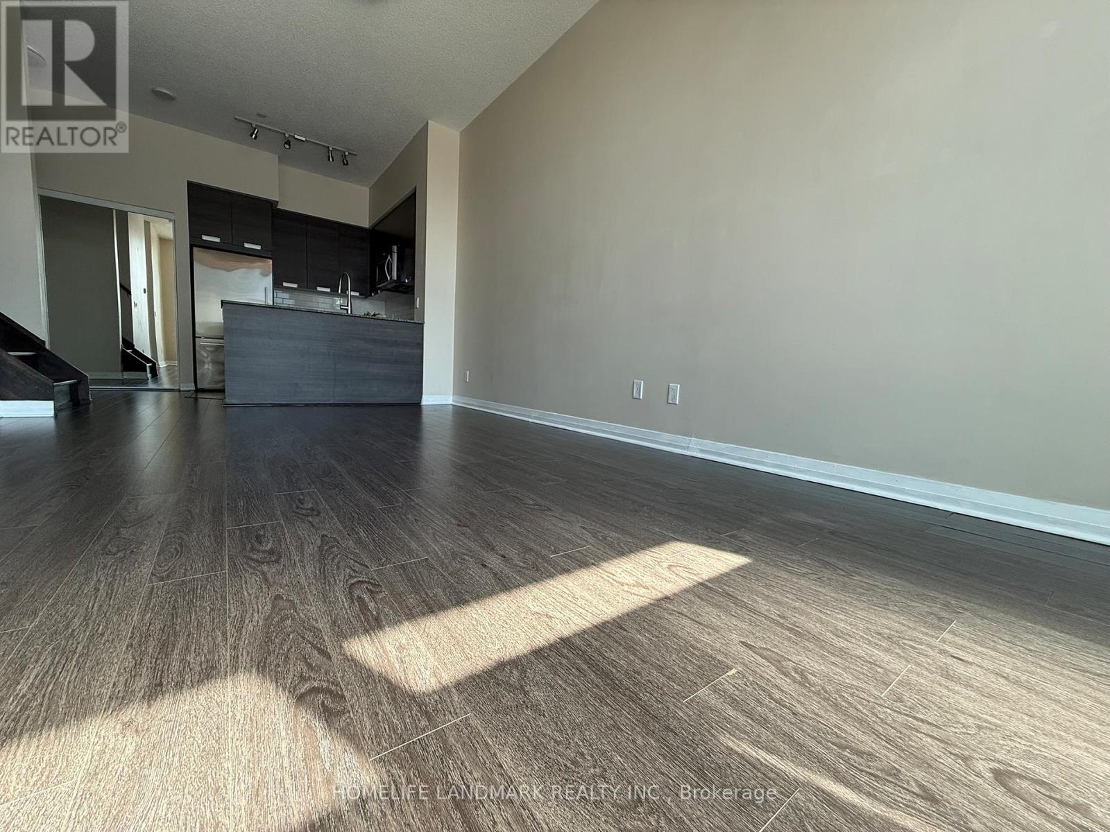 109 - 55 Eglinton Avenue W, Mississauga, Ontario L5R 3P5 - Photo 11 - W13418188