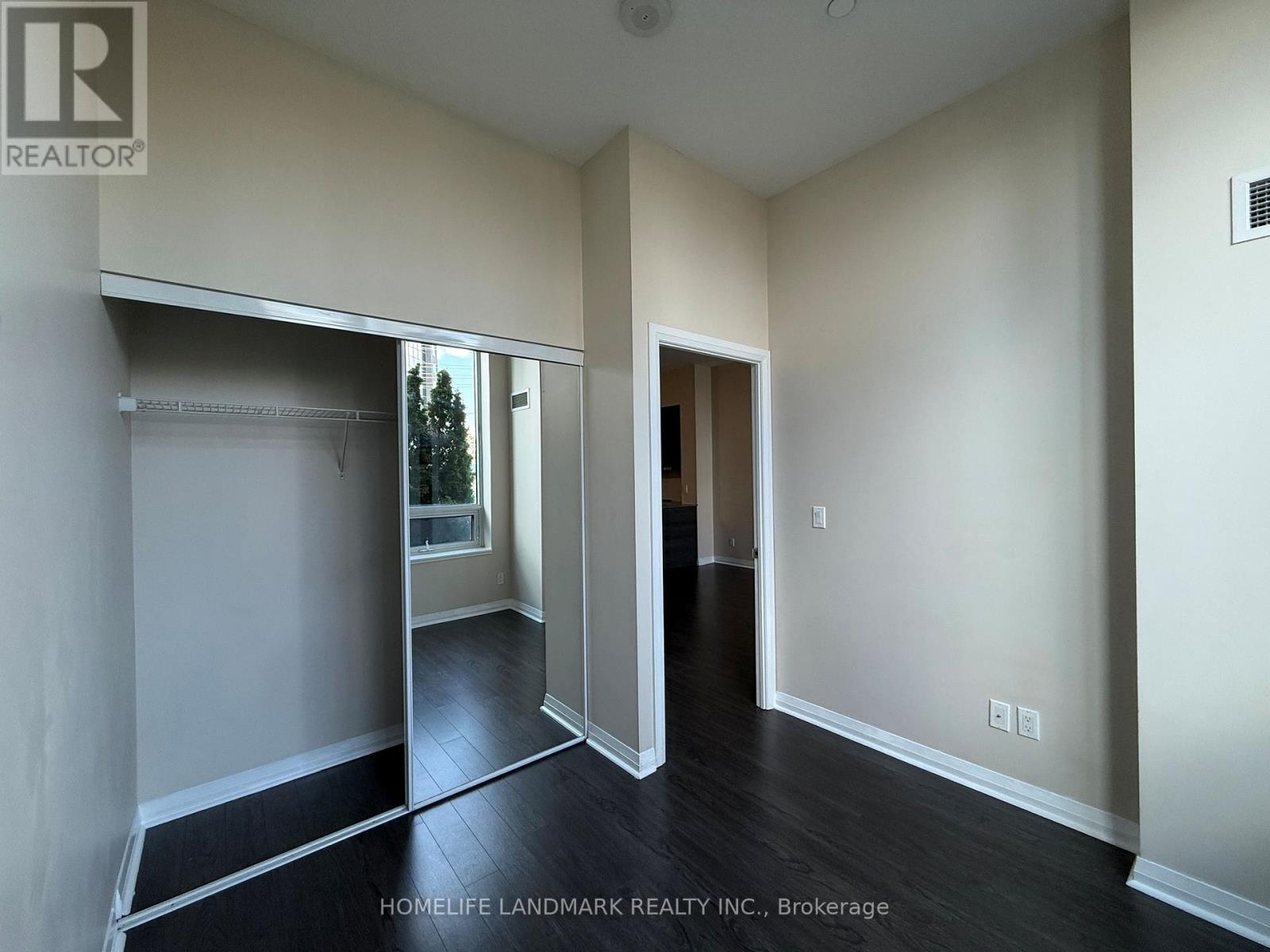 109 - 55 Eglinton Avenue W, Mississauga, Ontario L5R 3P5 - Photo 20 - W13418188