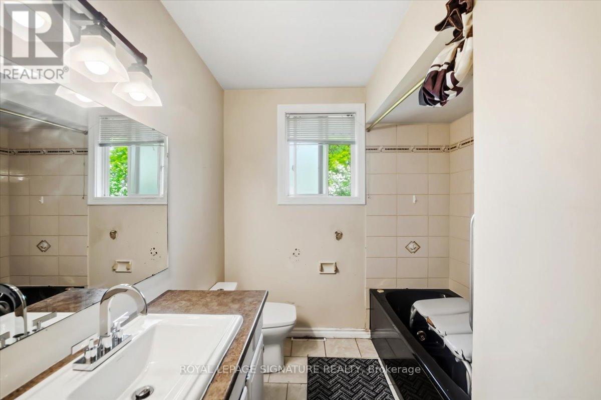 6011 Theresa Street, Niagara Falls, Ontario  L2J 2A4 - Photo 22 - X13443114
