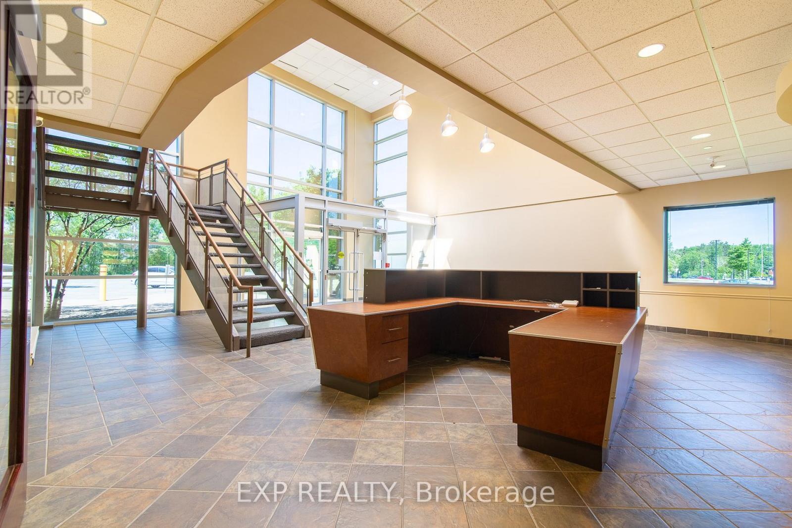 31 Auriga Drive, Ottawa, Ontario  K2E 1C4 - Photo 12 - X13443242